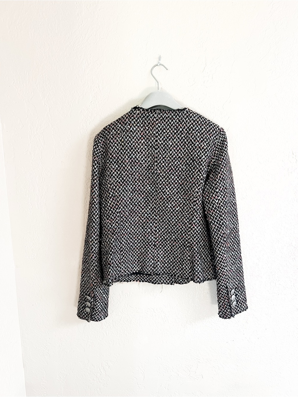 Neiman Marcus Boucle Tweed Jacket Black White M - Picture 2 of 12